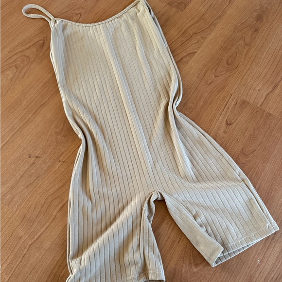 Beige Ribbed Jumpsuit - Picture 3 of 3